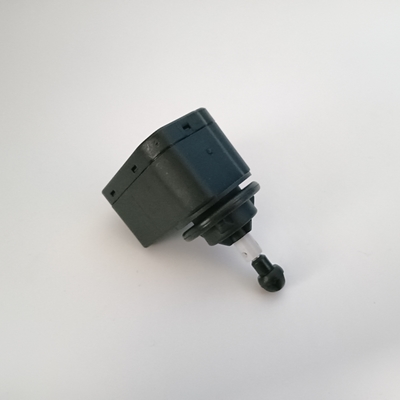 Volkswagen/Vw 12V /24Vのためのアクチュエーター ヘッドライトの調節モーターを水平にするヘッドライト